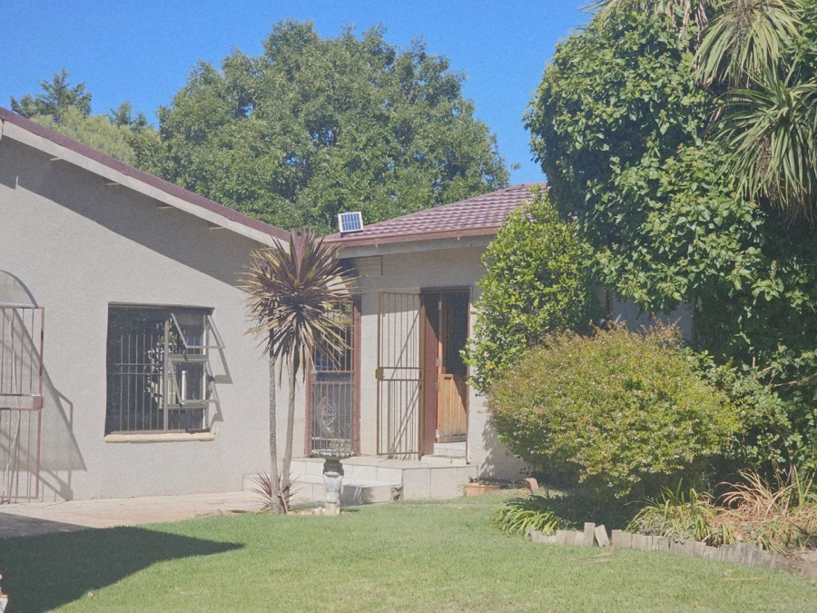 3 Bedroom Property for Sale in Ladybrand Free State